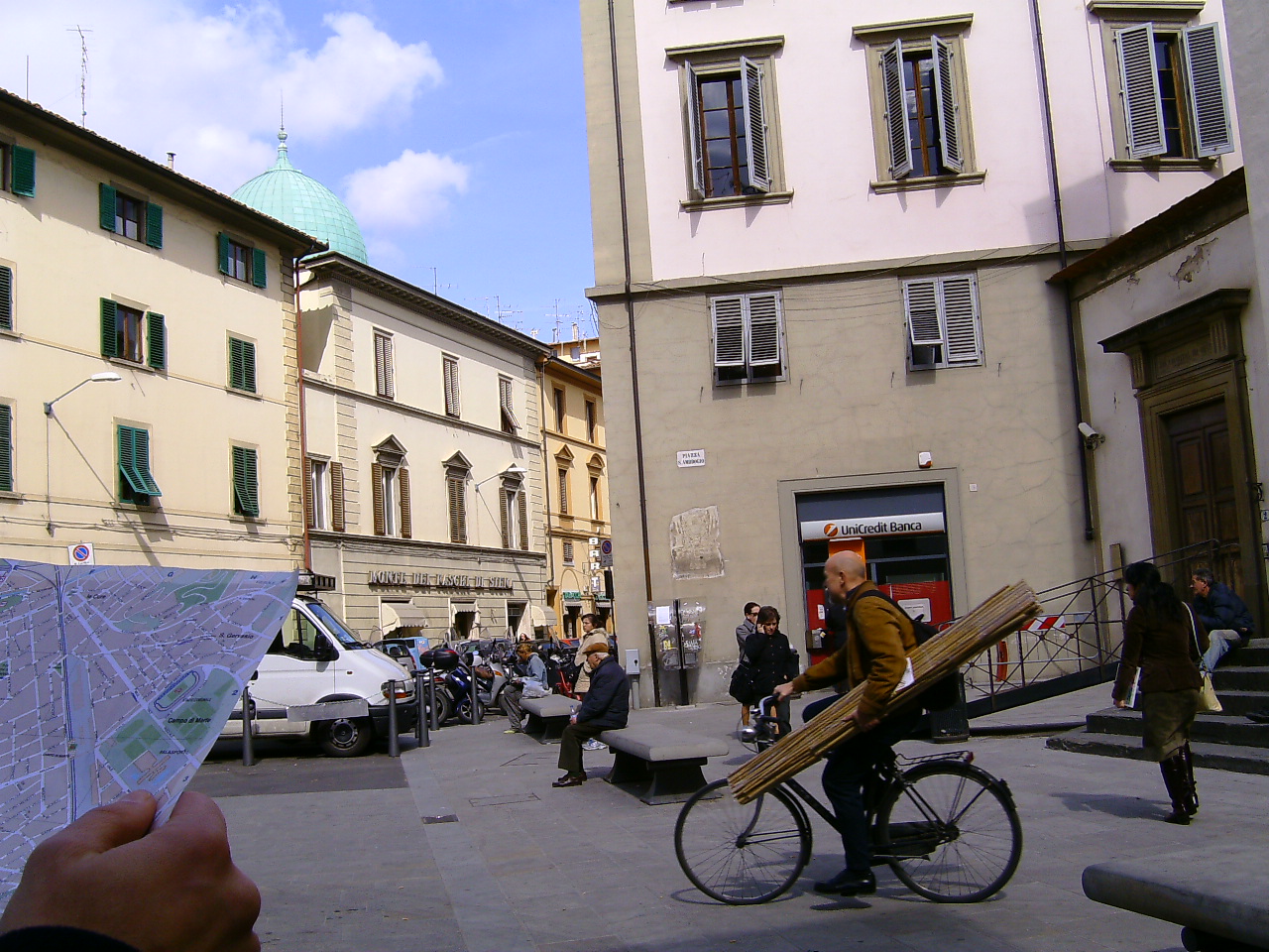 piazza S.Ambrogio a Firenze